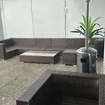 Exklusives Penthouse Mit Sauna Am Rhein, Naehe Duesseldorf Messe Airport, 180m2 Luxus, 150m2 Terasse Ideal Fuer Gruppen, Shootings, Content Creator *