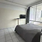 Exklusives Penthouse Mit Sauna Am Rhein, Naehe Duesseldorf Messe Airport, 180m2 Luxus, 150m2 Terasse Ideal Fuer Gruppen, Shootings, Content Creator Neuss