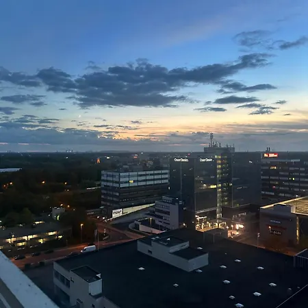 Exklusives Penthouse Mit Sauna Am Rhein, Naehe Duesseldorf Messe Airport, 180m2 Luxus, 150m2 Terasse Ideal Fuer Gruppen, Shootings, Content Creator شقة *