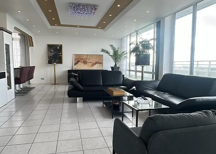 Lejlighed Exklusives Penthouse Mit Sauna Am Rhein, Naehe Duesseldorf Messe Airport, 180m2 Luxus, 150m2 Terasse Ideal Fuer Gruppen, Shootings, Content Creator *