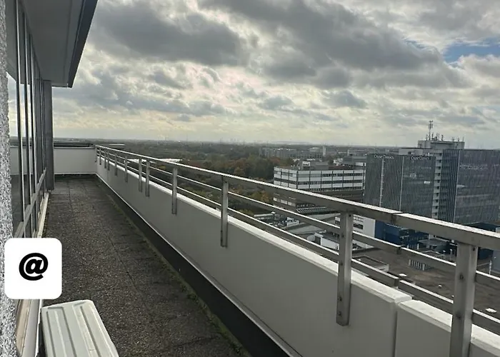 Exklusives Penthouse Mit Sauna Am Rhein, Naehe Duesseldorf Messe Airport, 180m2 Luxus, 150m2 Terasse Ideal Fuer Gruppen, Shootings, Content Creator Lejlighed *
