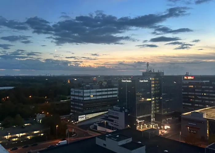 Exklusives Penthouse Mit Sauna Am Rhein, Naehe Duesseldorf Messe Airport, 180m2 Luxus, 150m2 Terasse Ideal Fuer Gruppen, Shootings, Content Creator Lejlighed *